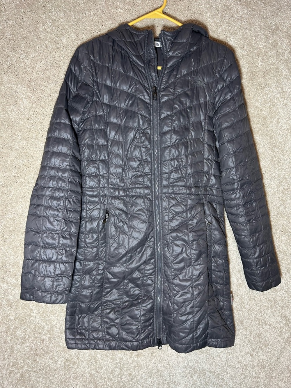 The North Face Women's Quilted Hooded Puffer Coat - Black